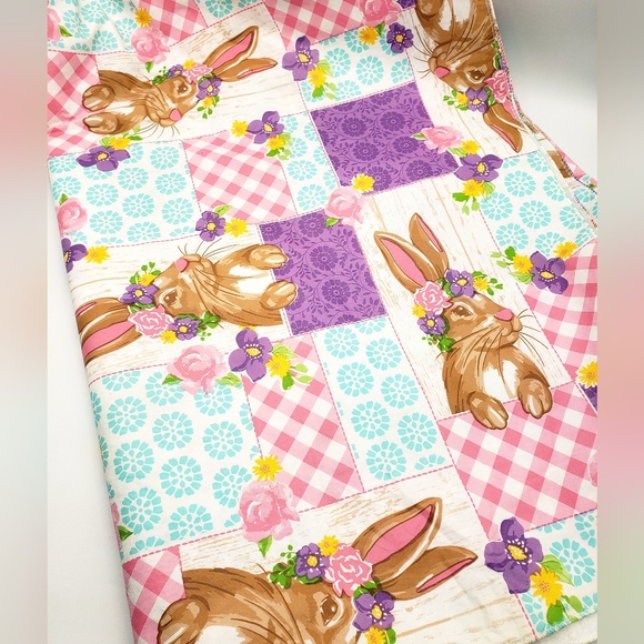 Easter Tablecloth Spring Bunny Floral Patchwork Vinyl & Flannel 52x70" Rectangle - Picture 1 of 8